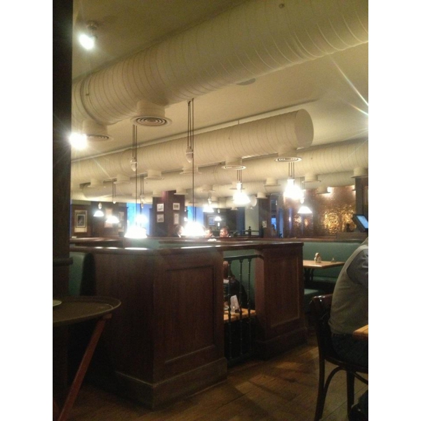 Ресторанный сервис бронирования столиков menu-rest.com - Интерьер ресторана "ПИЛЗНЕР"