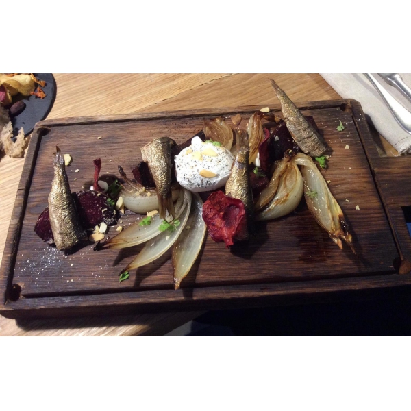 Ресторанный сервис бронирования столиков menu-rest.com - Интерьер ресторана "Bjorn"