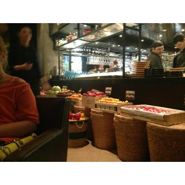 Ресторанный сервис бронирования столиков menu-rest.com - Интерьер ресторана "Страна которой нет"