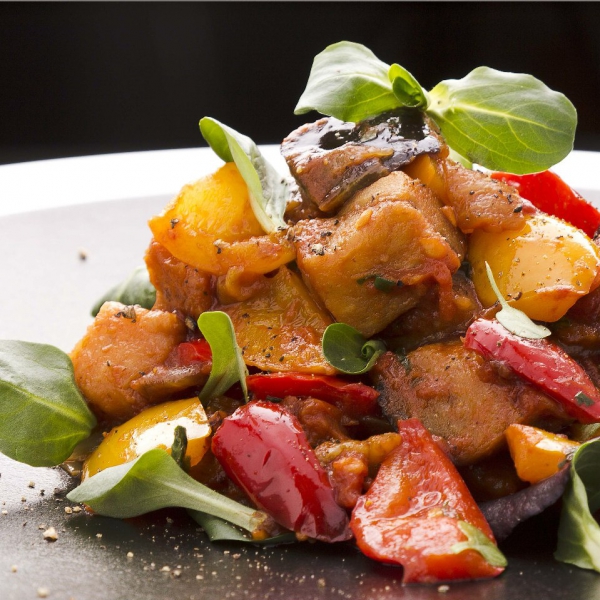 Ресторанный сервис бронирования столиков menu-rest.com - Интерьер ресторана "Bar BQ Cafe"