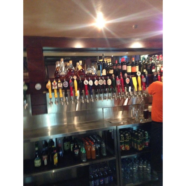 Ресторанный сервис бронирования столиков menu-rest.com - Интерьер ресторана "Beerмаркет"