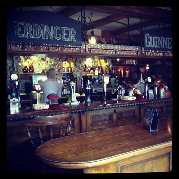 Ресторанный сервис бронирования столиков menu-rest.com - Интерьер ресторана "MOLLY GWYNN`S"