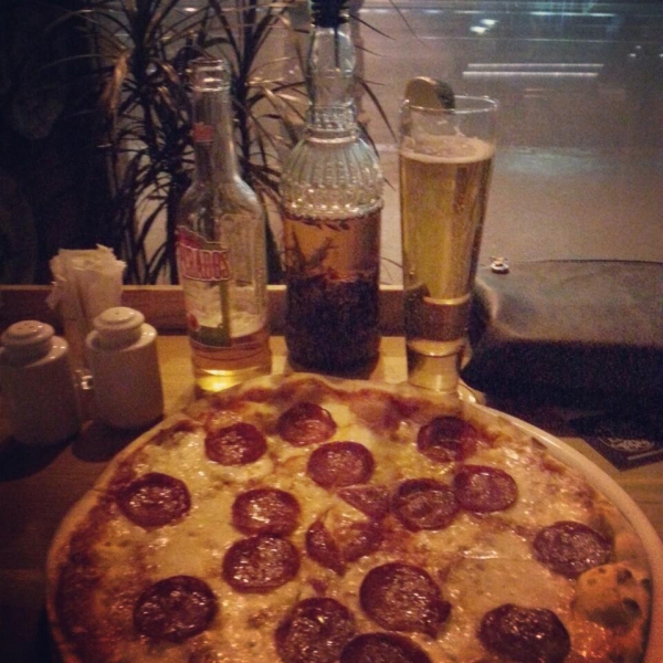 Ресторанный сервис бронирования столиков menu-rest.com - Интерьер ресторана "Pizza Express"