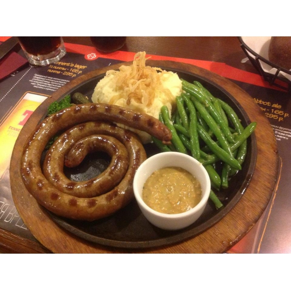 Ресторанный сервис бронирования столиков menu-rest.com - Интерьер ресторана "Колбасофф"