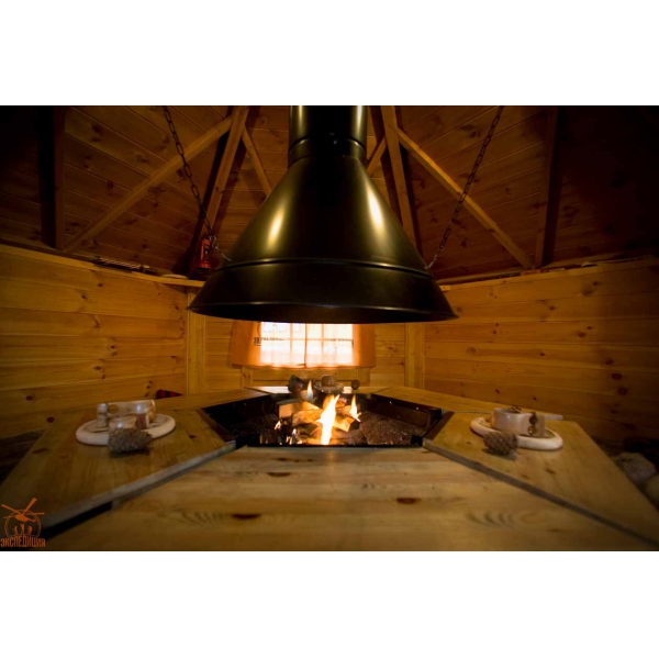 Ресторанный сервис бронирования столиков menu-rest.com - Интерьер ресторана "Экспедиция"