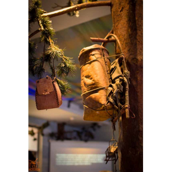 Ресторанный сервис бронирования столиков menu-rest.com - Интерьер ресторана "Экспедиция"