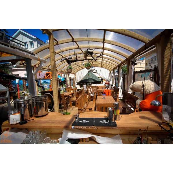 Ресторанный сервис бронирования столиков menu-rest.com - Интерьер ресторана "Экспедиция"