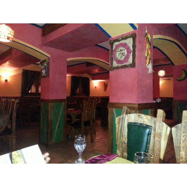 Ресторанный сервис бронирования столиков menu-rest.com - Интерьер ресторана "Сомбреро"