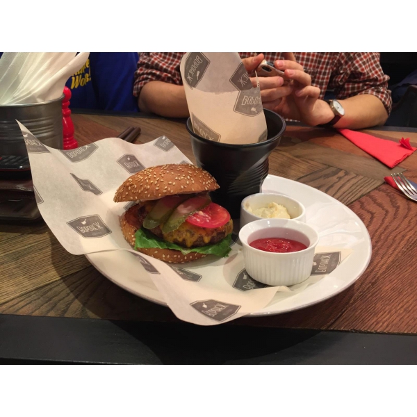 Ресторанный сервис бронирования столиков menu-rest.com - Интерьер ресторана "Воронеж"