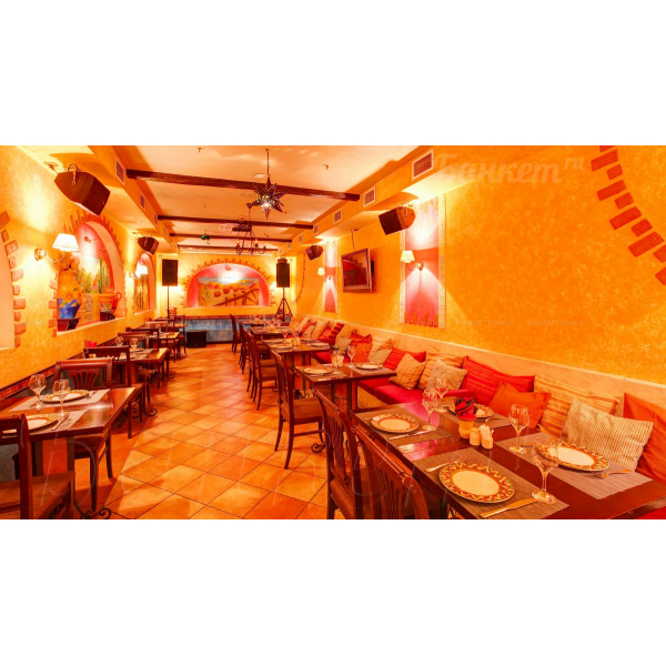 Ресторанный сервис бронирования столиков menu-rest.com - Интерьер ресторана "Pancho-Villa"