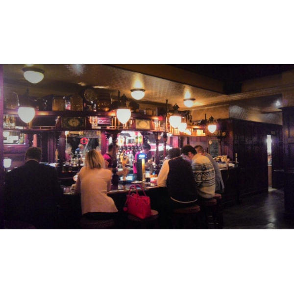 Ресторанный сервис бронирования столиков menu-rest.com - Интерьер ресторана "John Bull Pab"