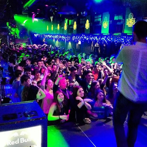 Ресторанный сервис бронирования столиков menu-rest.com - Интерьер ресторана "LOOKIN–ROOMS"