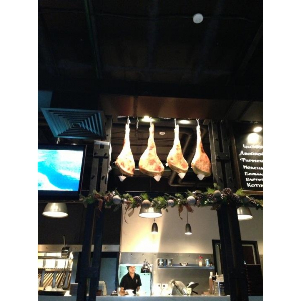 Ресторанный сервис бронирования столиков menu-rest.com - Интерьер ресторана "TORRO GRILL"