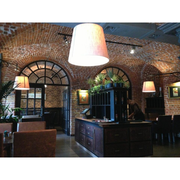 Ресторанный сервис бронирования столиков menu-rest.com - Интерьер ресторана "Бизон"