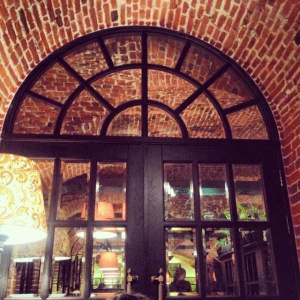 Ресторанный сервис бронирования столиков menu-rest.com - Интерьер ресторана "Бизон"