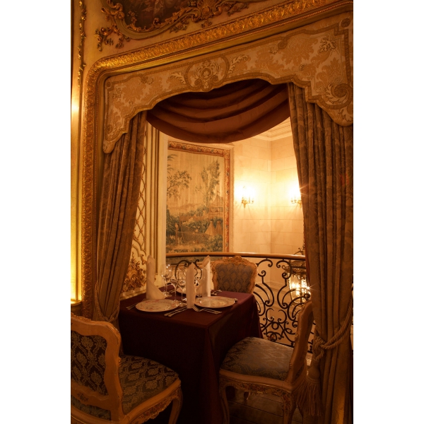 Ресторанный сервис бронирования столиков menu-rest.com - Интерьер ресторана "Турандот"