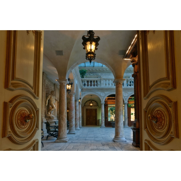 Ресторанный сервис бронирования столиков menu-rest.com - Интерьер ресторана "Турандот"