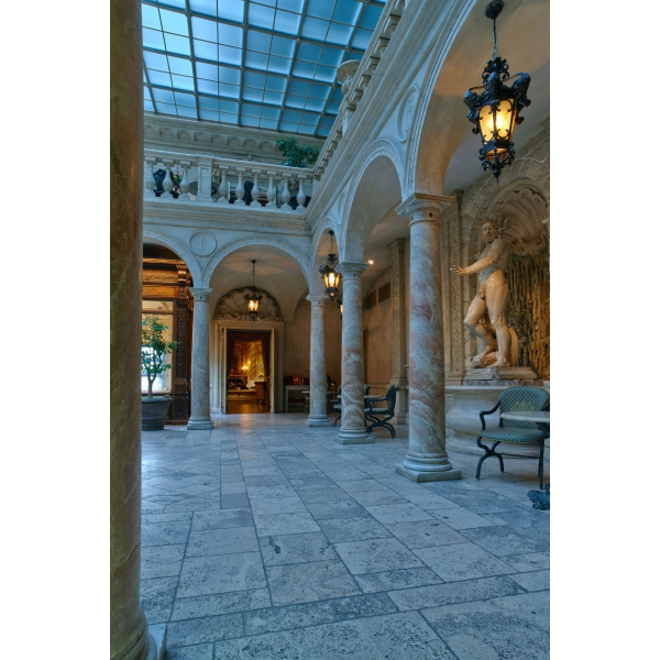 Ресторанный сервис бронирования столиков menu-rest.com - Интерьер ресторана "Турандот"