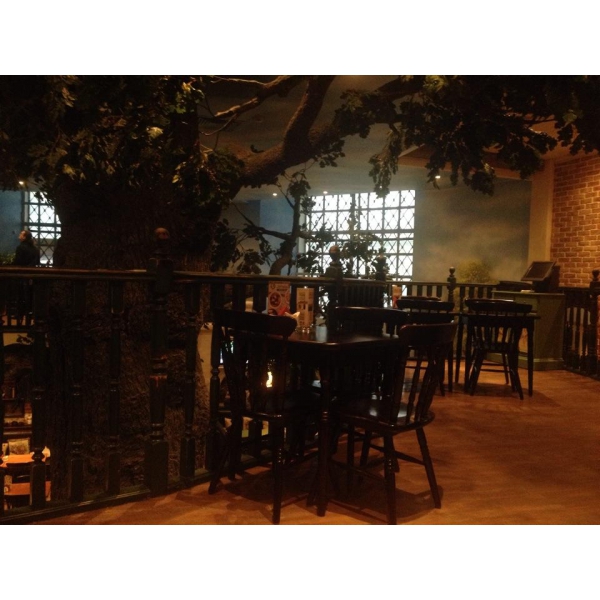 Ресторанный сервис бронирования столиков menu-rest.com - Интерьер ресторана "Ёлки-Палки"