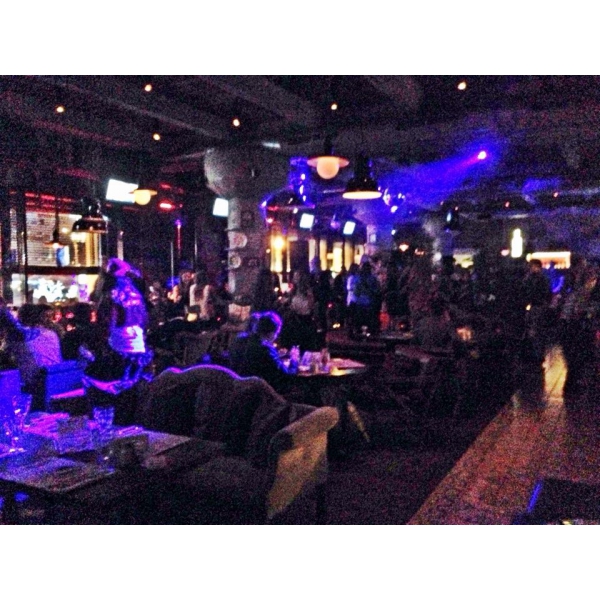 Ресторанный сервис бронирования столиков menu-rest.com - Интерьер ресторана "Dandy Cafe"