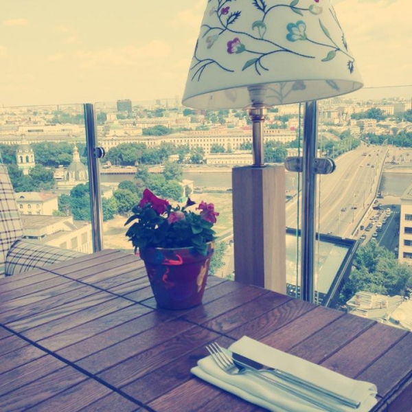 Ресторанный сервис бронирования столиков menu-rest.com - Интерьер ресторана "Карлсон"