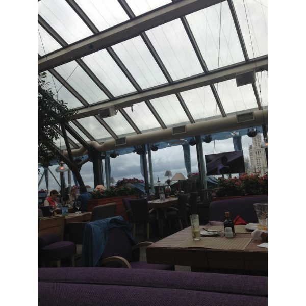 Ресторанный сервис бронирования столиков menu-rest.com - Интерьер ресторана "Карлсон"