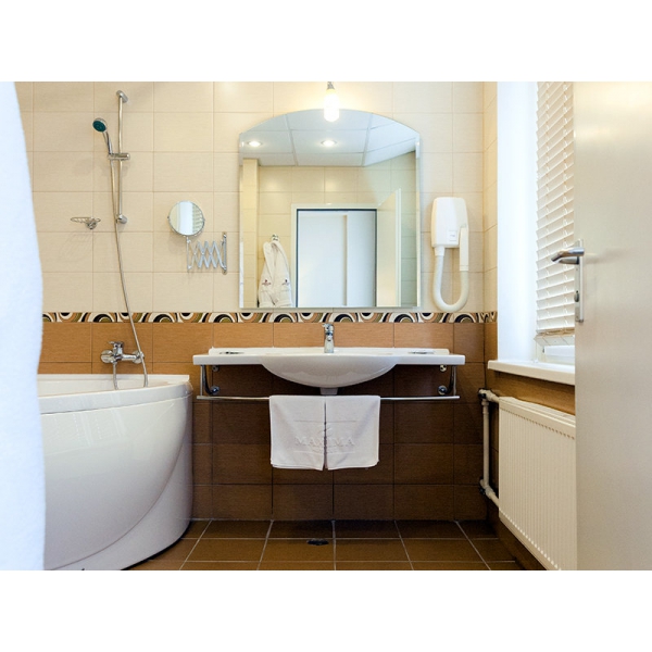 Ресторанный сервис бронирования столиков menu-rest.com - Интерьер ресторана "Максима Хотелс"