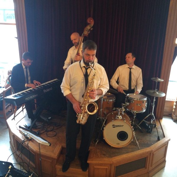 Ресторанный сервис бронирования столиков menu-rest.com - Интерьер ресторана "ГлавПивТорг"