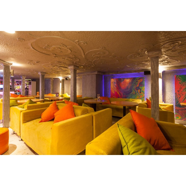 Ресторанный сервис бронирования столиков menu-rest.com - Интерьер ресторана "Happy Bar"