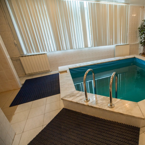 Ресторанный сервис бронирования столиков menu-rest.com - Интерьер ресторана "КАФЕ «САЯНЫ»"