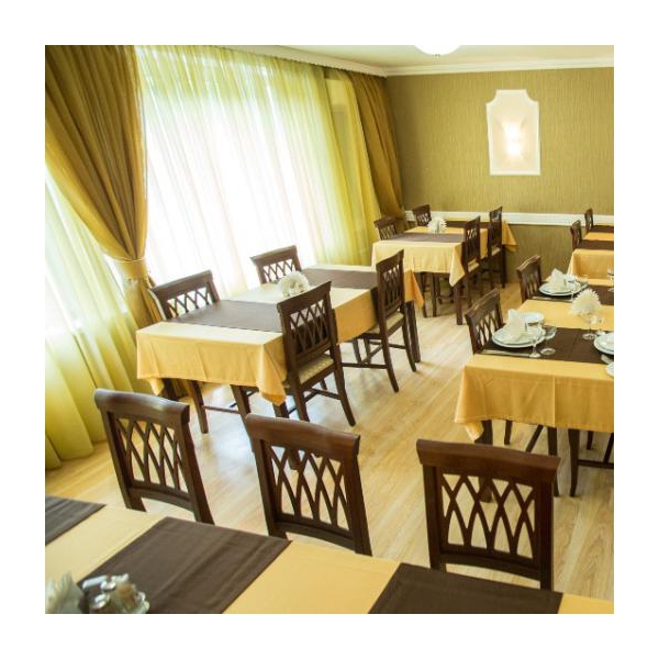 Ресторанный сервис бронирования столиков menu-rest.com - Интерьер ресторана "КАФЕ «САЯНЫ»"