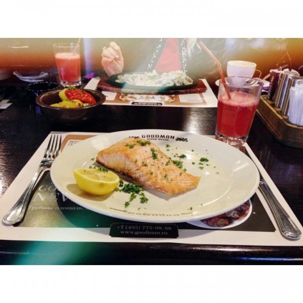 Ресторанный сервис бронирования столиков menu-rest.com - Интерьер ресторана "GOODMAN"