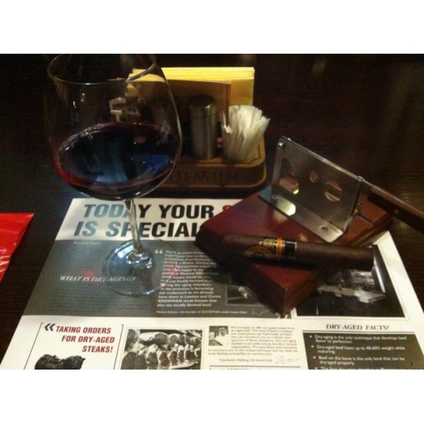 Ресторанный сервис бронирования столиков menu-rest.com - Интерьер ресторана "GOODMAN"