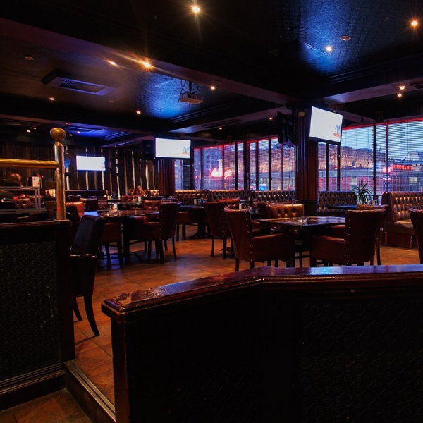 Ресторанный сервис бронирования столиков menu-rest.com - Интерьер ресторана "CHESTERFIELD"