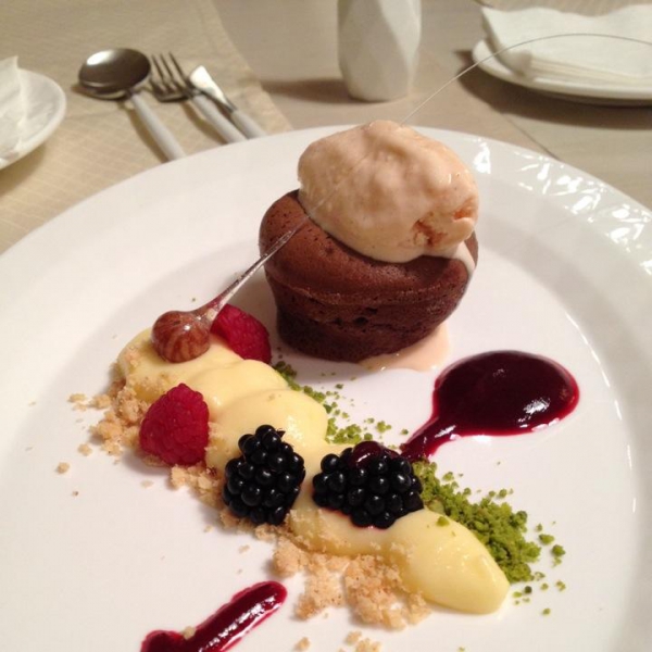 Ресторанный сервис бронирования столиков menu-rest.com - Интерьер ресторана "Белый ресторан"