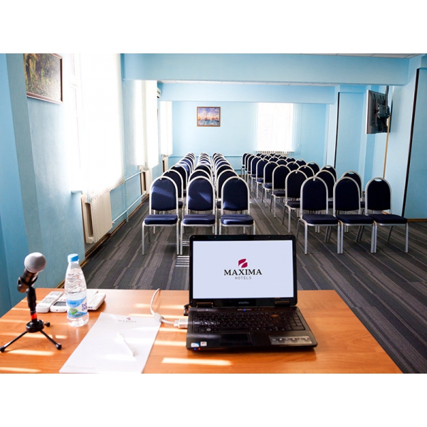 Ресторанный сервис бронирования столиков menu-rest.com - Интерьер ресторана "Максима Хотелс"