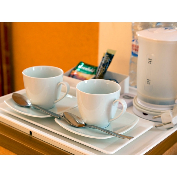 Ресторанный сервис бронирования столиков menu-rest.com - Интерьер ресторана "Максима Хотелс"