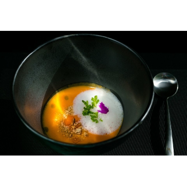 Ресторанный сервис бронирования столиков menu-rest.com - Интерьер ресторана "Elements By Edward Kwon"