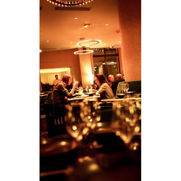 Ресторанный сервис бронирования столиков menu-rest.com - Интерьер ресторана "Elements By Edward Kwon"