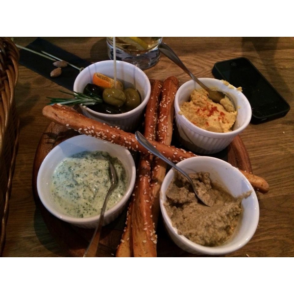 Ресторанный сервис бронирования столиков menu-rest.com - Интерьер ресторана "Dewar`s Powerhouse"