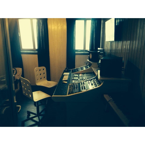 Ресторанный сервис бронирования столиков menu-rest.com - Интерьер ресторана "Dewar`s Powerhouse"