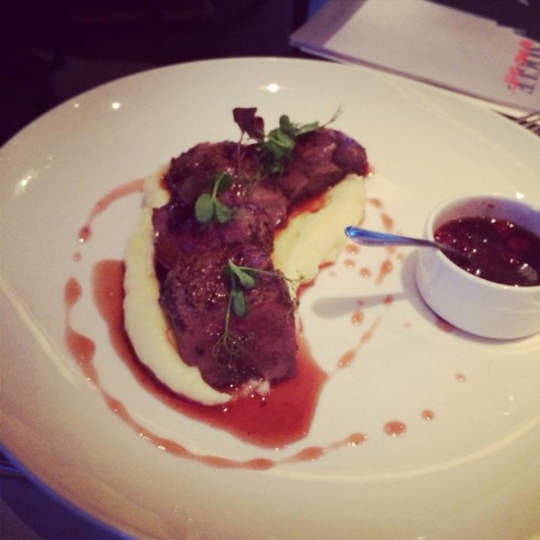 Ресторанный сервис бронирования столиков menu-rest.com - Интерьер ресторана "VOGUE cafe"