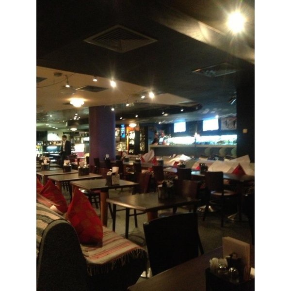 Ресторанный сервис бронирования столиков menu-rest.com - Интерьер ресторана "Eat & talk"