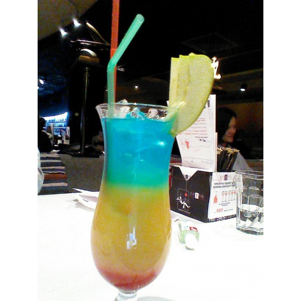 Ресторанный сервис бронирования столиков menu-rest.com - Интерьер ресторана "Eat & talk"