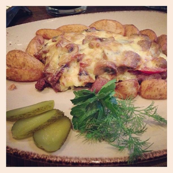 Ресторанный сервис бронирования столиков menu-rest.com - Интерьер ресторана "Штирбирлиц"