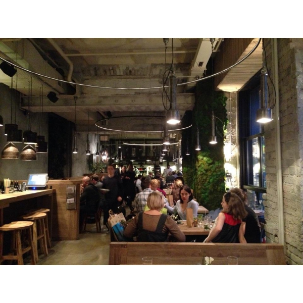 Ресторанный сервис бронирования столиков menu-rest.com - Интерьер ресторана "Ugolёk"