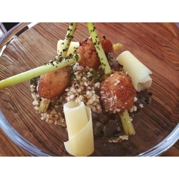 Ресторанный сервис бронирования столиков menu-rest.com - Интерьер ресторана "Ugolёk"