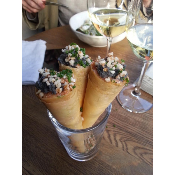 Ресторанный сервис бронирования столиков menu-rest.com - Интерьер ресторана "Ugolёk"