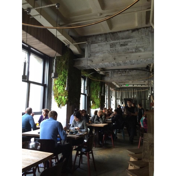 Ресторанный сервис бронирования столиков menu-rest.com - Интерьер ресторана "Ugolёk"