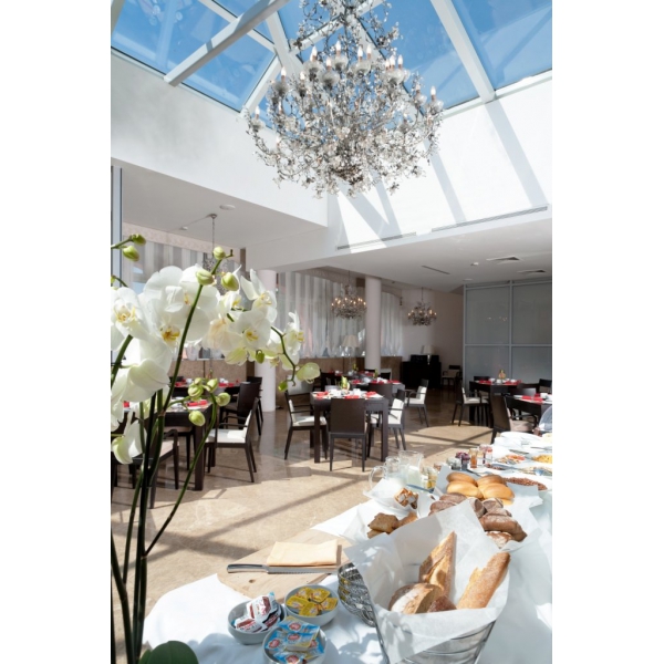 Ресторанный сервис бронирования столиков menu-rest.com - Интерьер ресторана "Петровский Путевой Дворец"